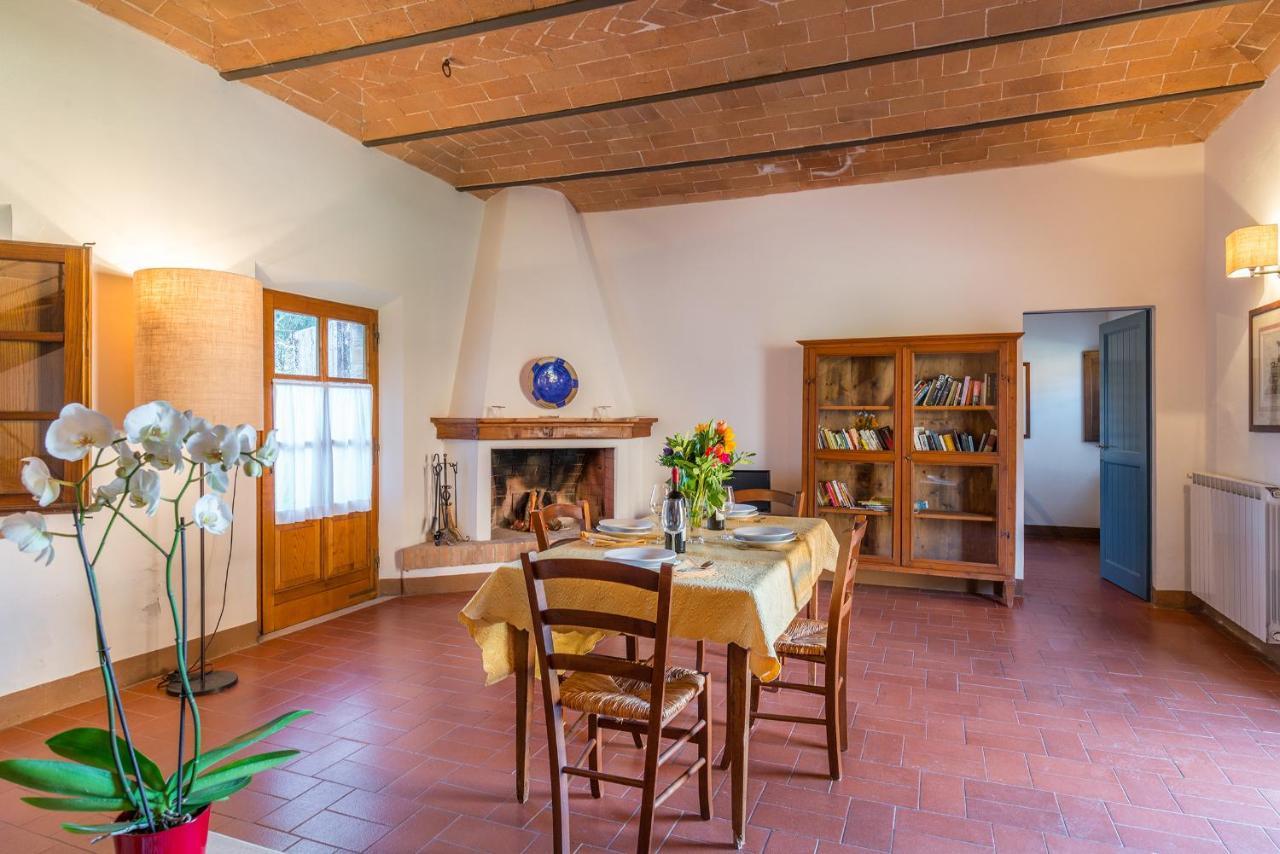 Villa Agriturismo Tenuta La Campana Asciano Eksteriør bilde