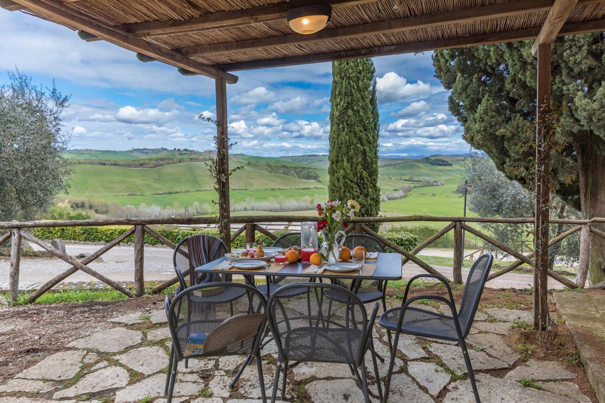 Villa Agriturismo Tenuta La Campana Asciano Eksteriør bilde